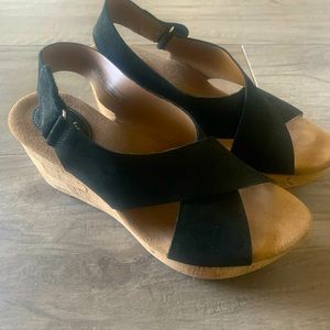 Clark’s Open toed wedges